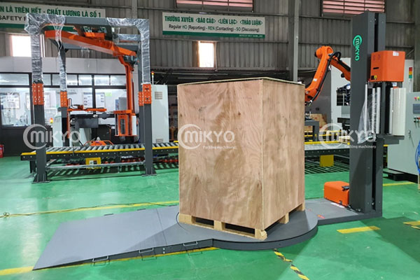 Máy quấn màng tự động